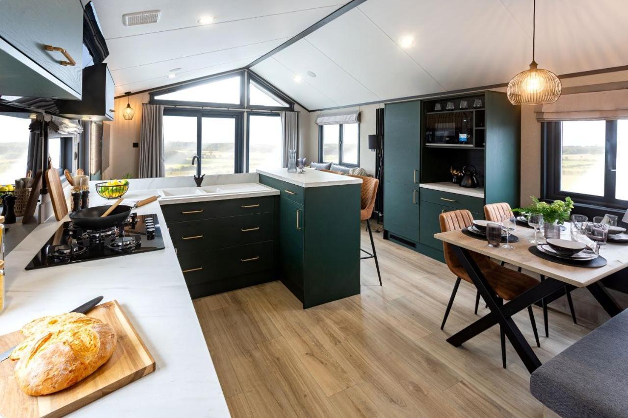 Mill Rythe Coastal Village Selsmore Zimmer foto